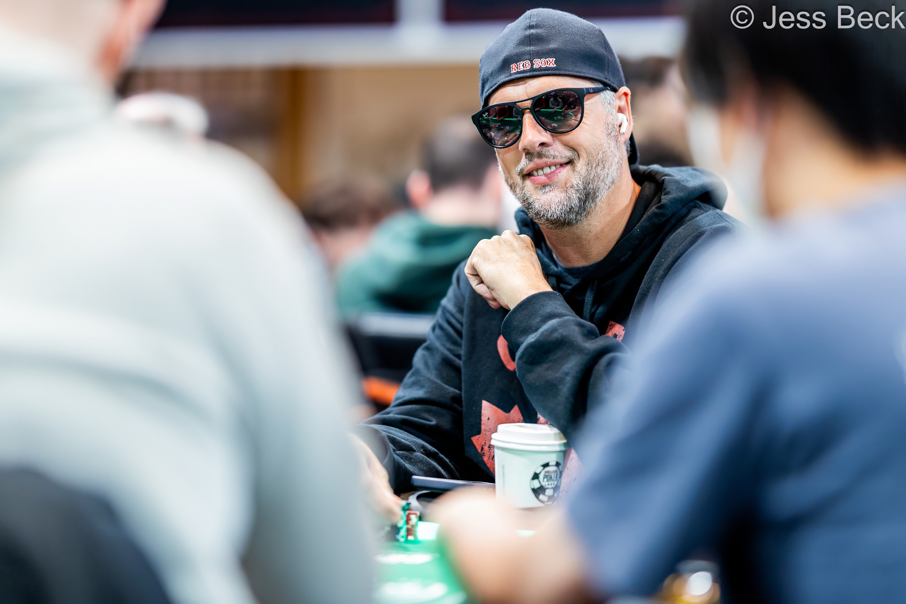 Brad Booth 时隔十余年重返WSOP主赛事：重生之路与现实考量 - 问鼎娱乐入口