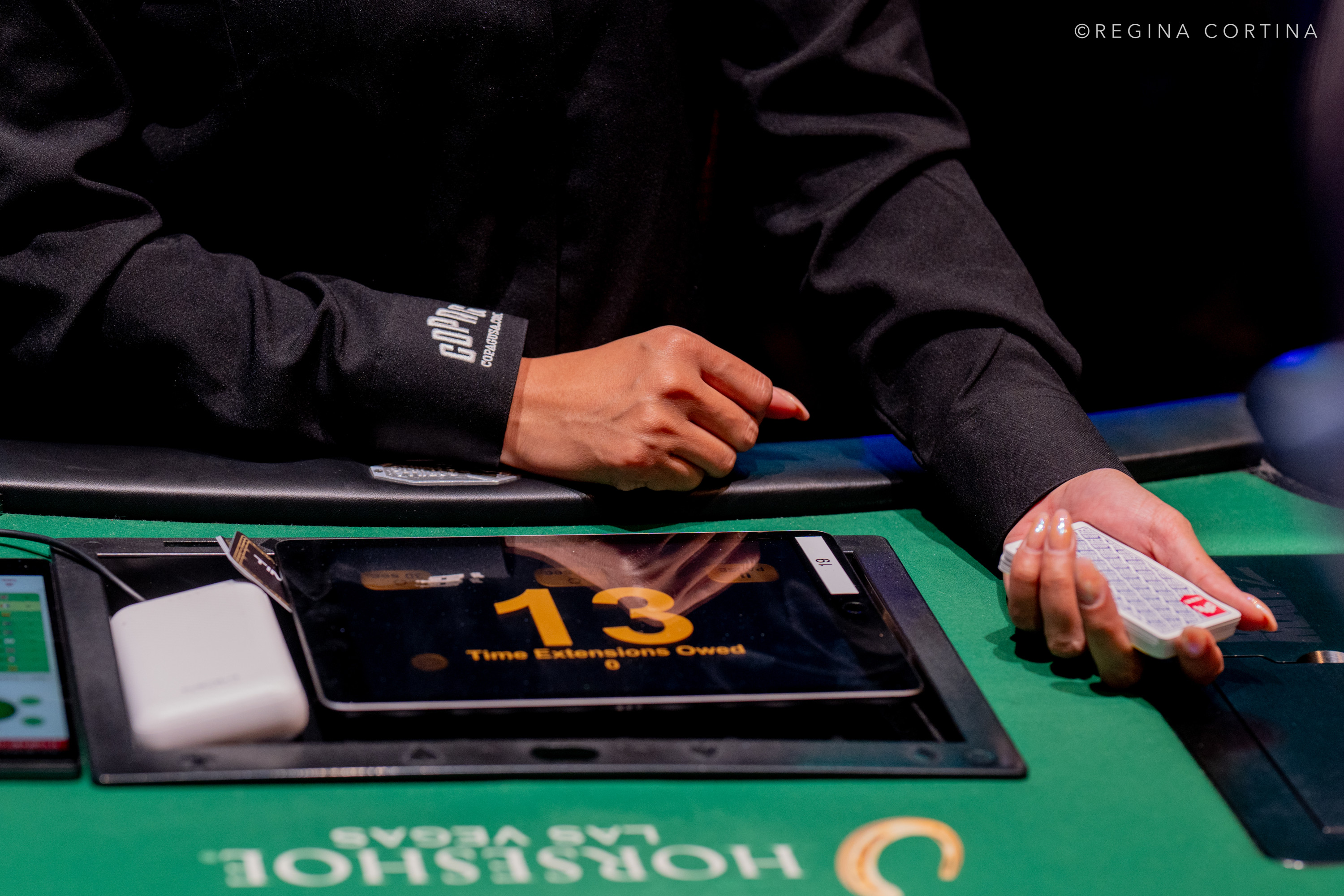 WSOP 主赛事首次引入行动时钟，专家如何评估这场规则变革？ - 问鼎娱乐入口