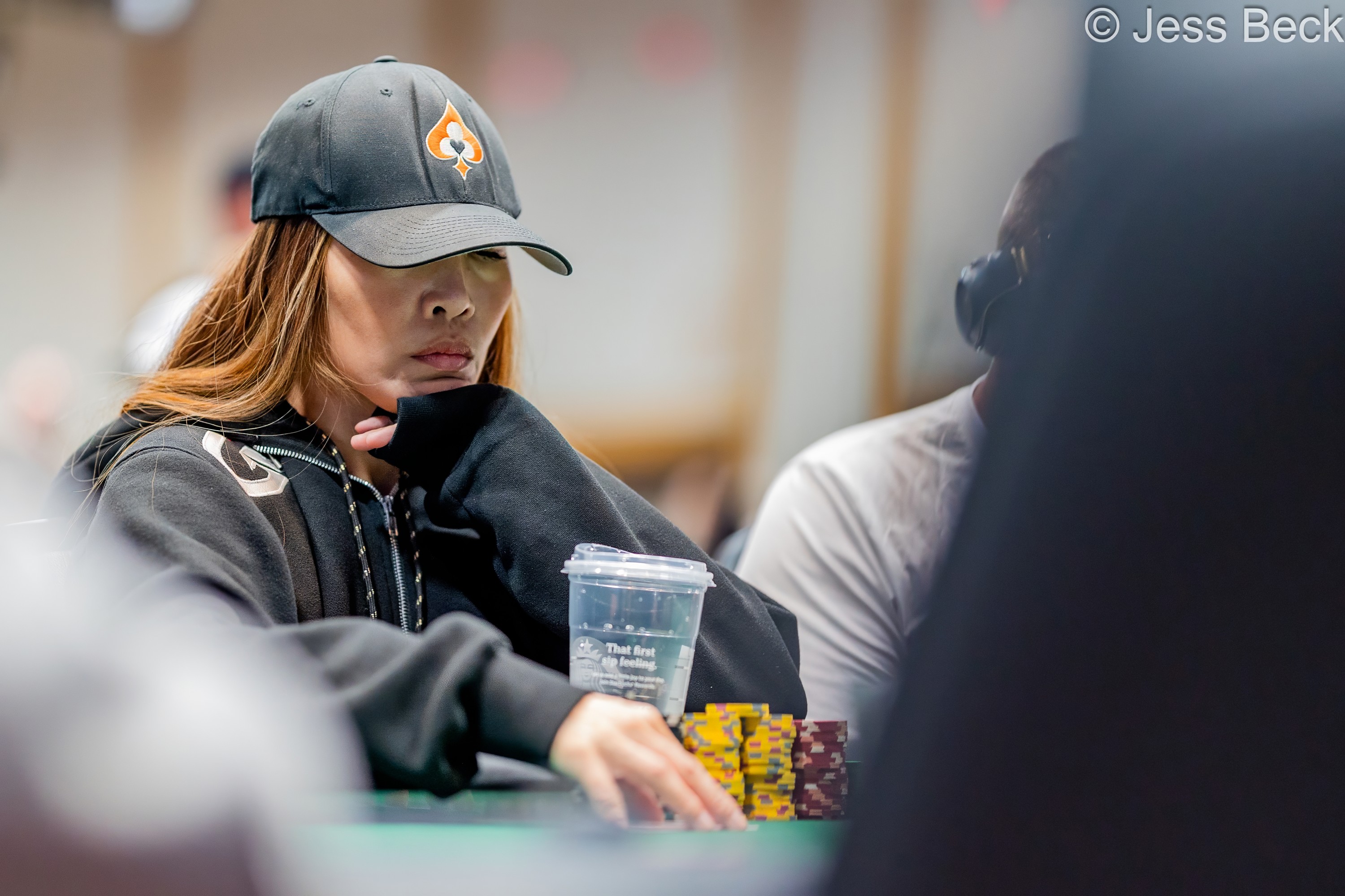 2026 WSOP 主赛事：Sasha Liu 登顶，钱圈将至 - 问鼎娱乐登录